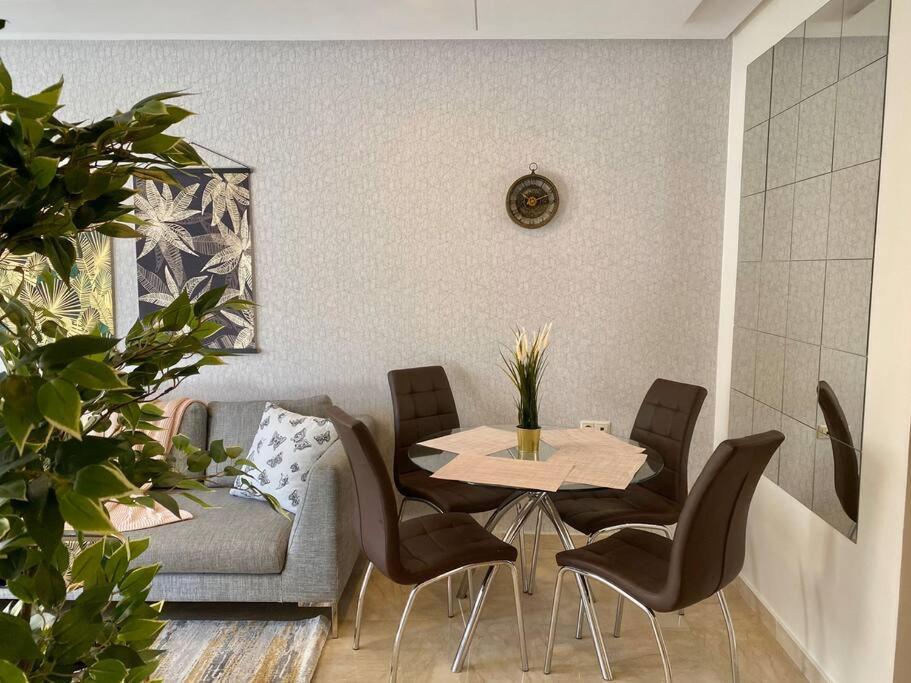Cosy Triangle D Or Bourgogne - By Appartali Casablanca Buitenkant foto